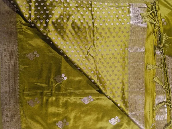 Olive_Green_Mashru_Satin_Saree