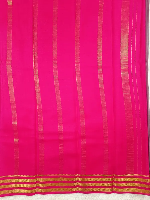 Pure_Mysore_Silk_Saree_In_Elegant_Dual_Shade_Lavender_And_Pink_With_Rich_Zari_Border