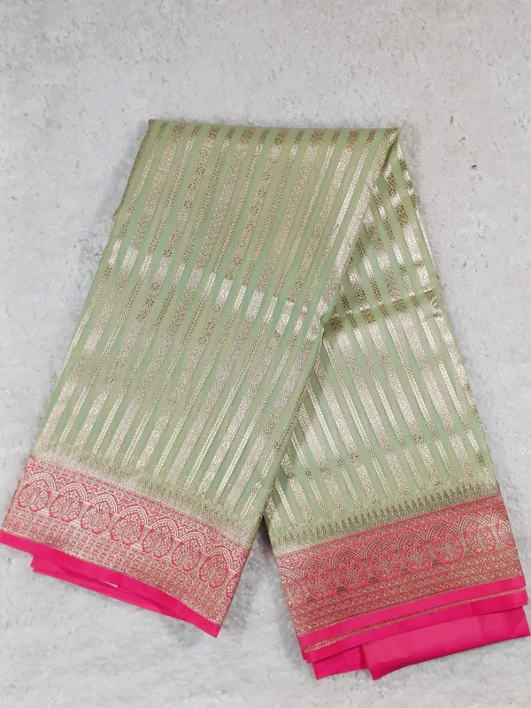 Elegant_Mint_Green_And_Pink_Banarasi_Organza_Saree