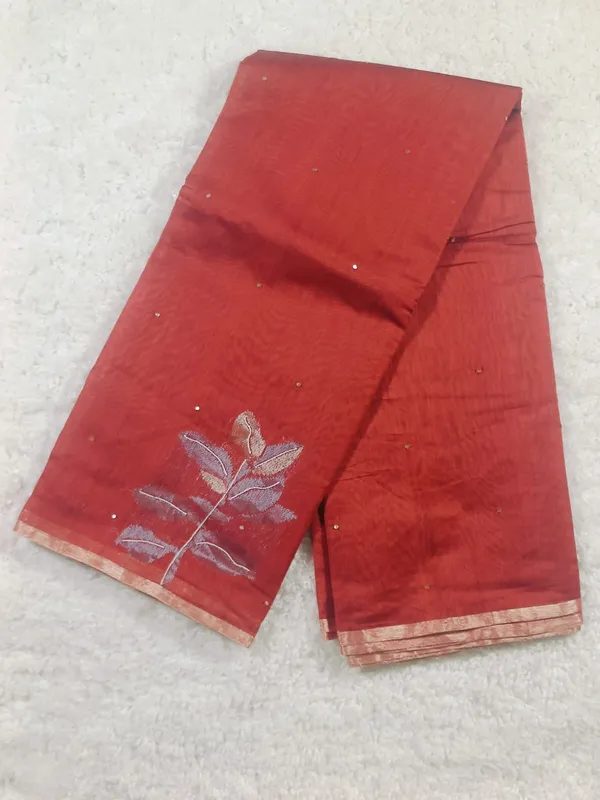 Elegant_Red_Moonga_Handwork_Saree