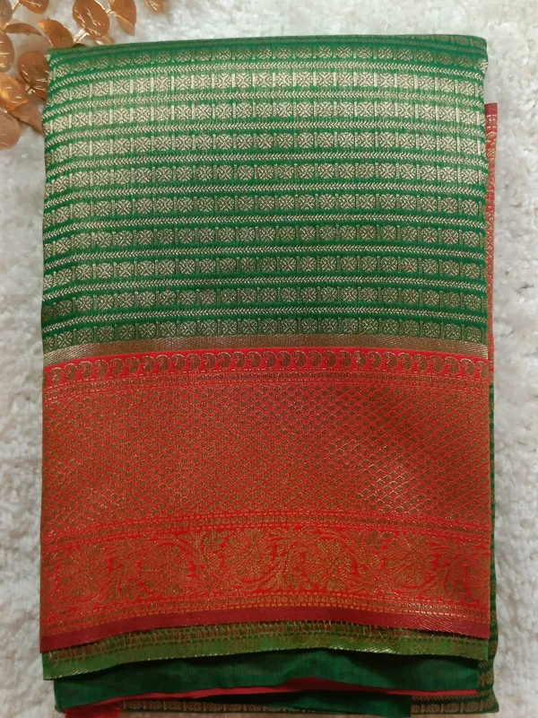 Green_And_Red_Banaras_Soft_Katan_Silk_Saree