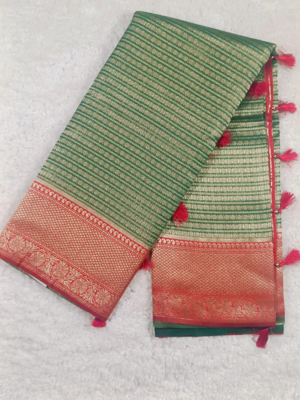 Green_And_Red_Banaras_Soft_Katan_Silk_Saree