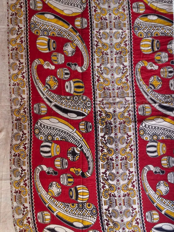 Traditional_Red_Kalamkari_Cotton_Saree_With_Artistic_Temple_Border