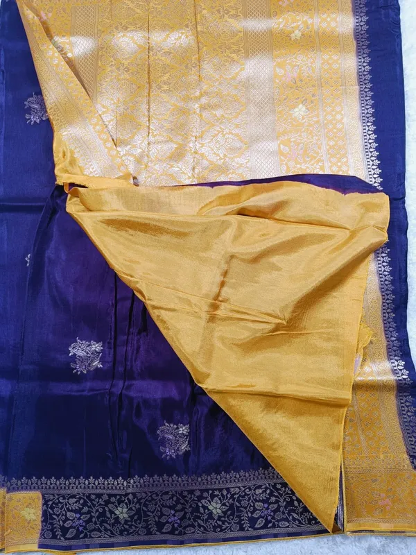 Royal_Violet_And_Mustard_Yellow_Banarasi_Handloom_Saree