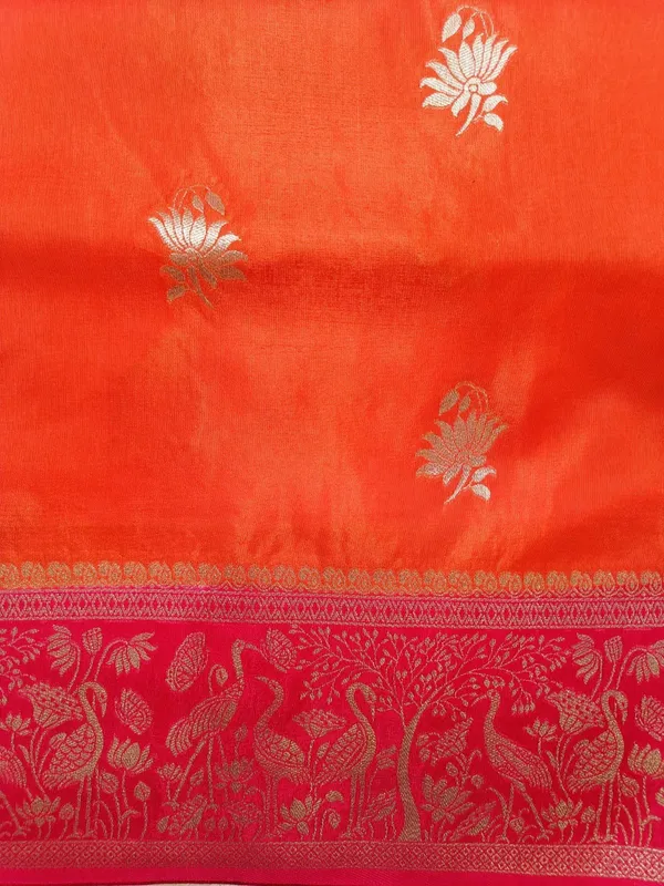 Orange_And_Bright_Red_Handloom_Silk_Saree