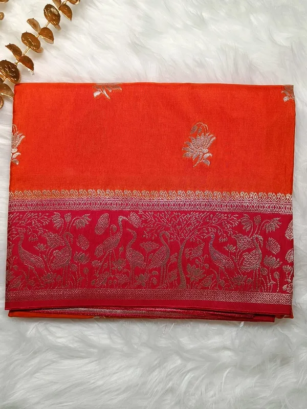 Orange_And_Bright_Red_Handloom_Silk_Saree