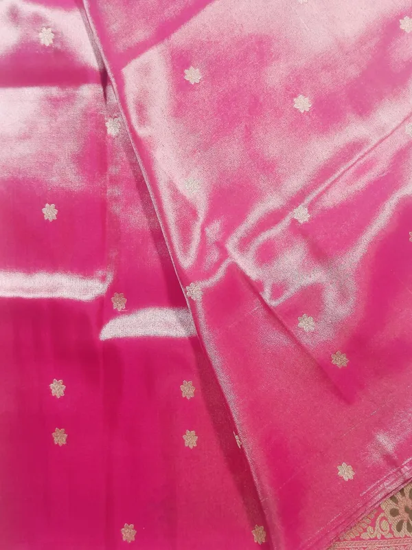 A_Pink_Banarasi_Art_Silk_Saree