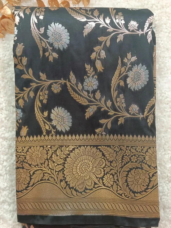 Elegant_Black_Banaras_Premium_Katan_Tilfi_Saree