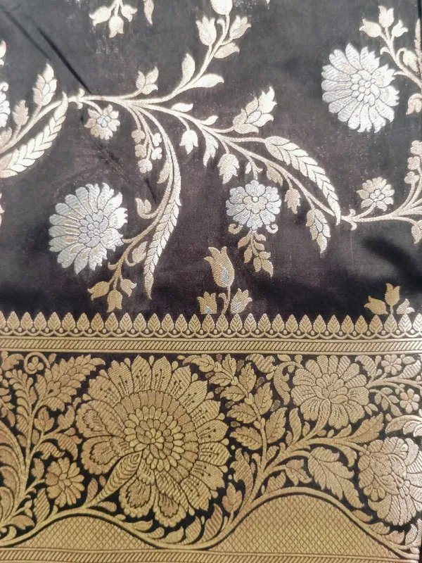 Elegant_Black_Banaras_Premium_Katan_Tilfi_Saree