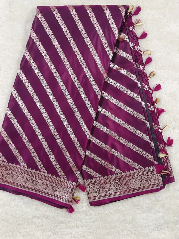 Plum_Purple_Banaras_Premium_Katan_Tilfi_Silk_Saree