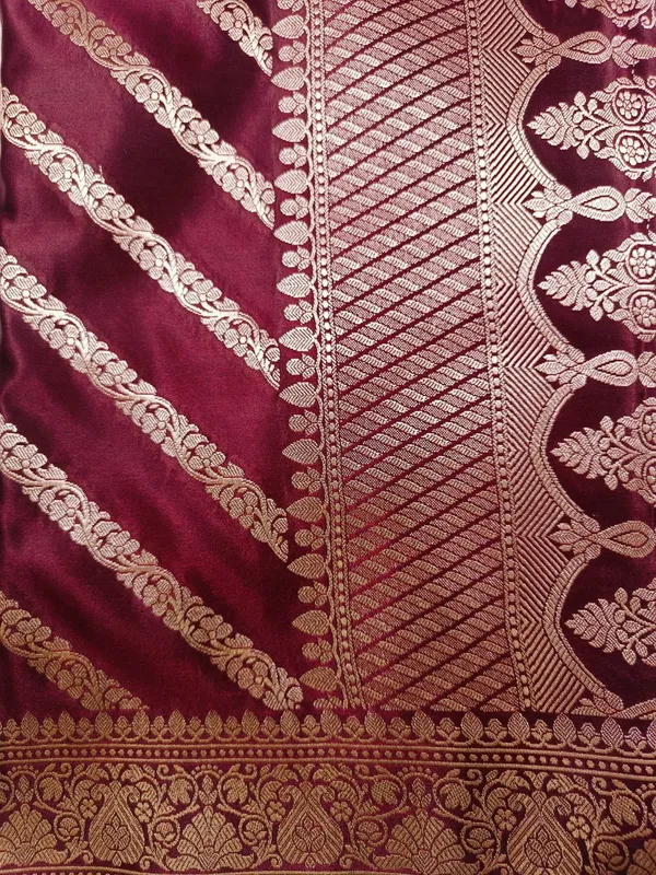Maroon_Color_Pure_Banaras_Premium_Katan_Tilfi_Saree