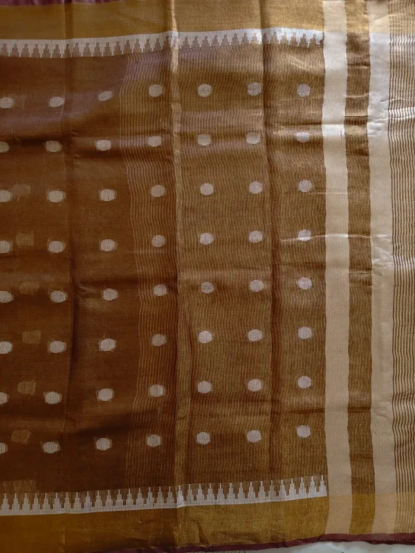 Elegant_Brown_Linen_Tissue_Saree_With_Polka_Butta_Design