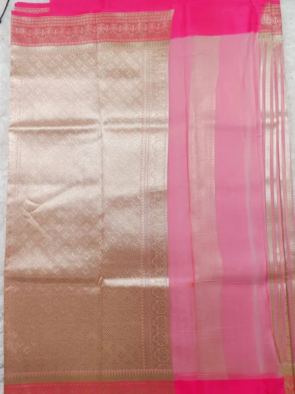 Pink_Color_Lightweight_Organza_Saree