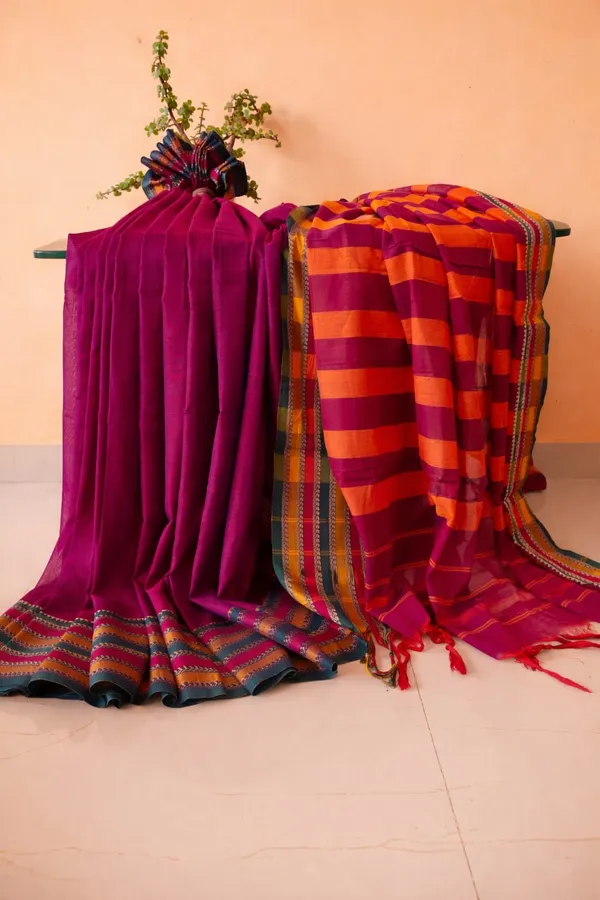 Multi_Shade_Magenta_Narayanpet_Cotton_Saree_With_Traditional_Striped_Border_For_Women