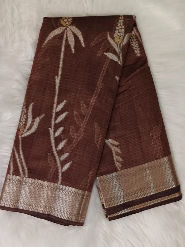 Dark_Brown_Kota_Silk_Saree_With_Silver_Zari_Floral_Weave_For_Women