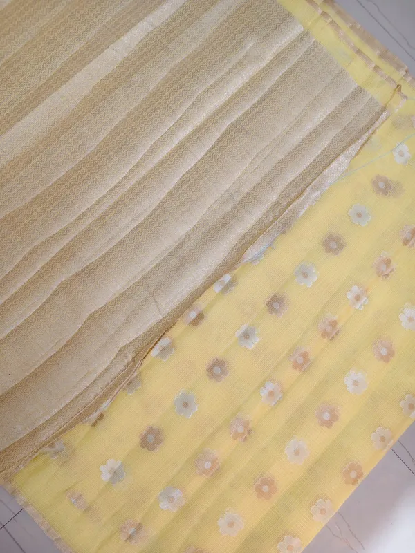 Yellow_Kota_Silk_Saree_With_Delicate_Floral_Woven_Motifs_For_Women