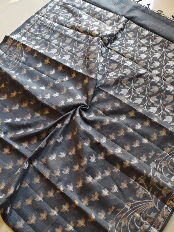 Elegant_Black_Kota_Doria_Saree_With_Zari_Woven_Border_For_Women