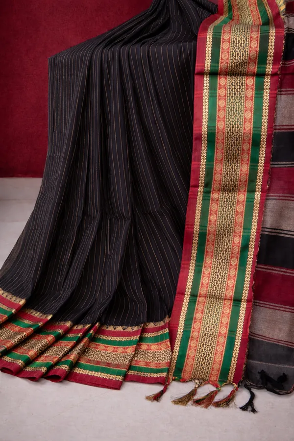 Black_Narayanpet_Cotton_Saree_With_Red_And_Gold_Border_For_Women