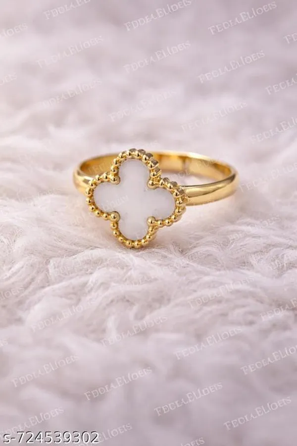 Gold_Alloy_And_Metal_Premium_Finger_Ring_For_Women_And_Girls