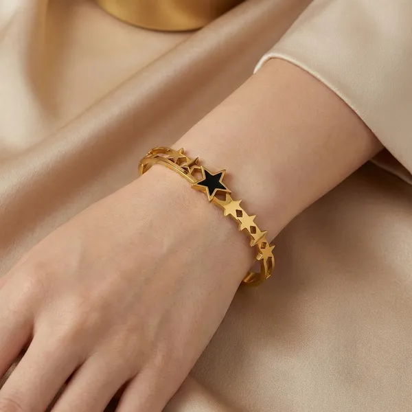 Gold_Alloy_And_Metal_Premium_Kada_For_Women_And_Girls