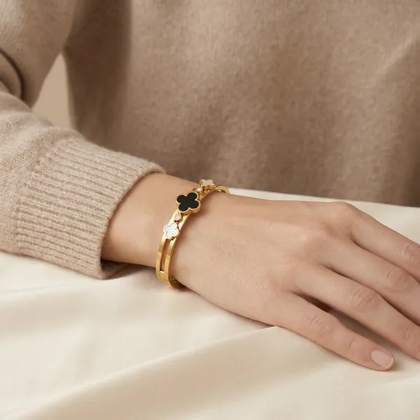 Gold_Alloy_And_Metal_Premium_Kada_For_Women_And_Girls