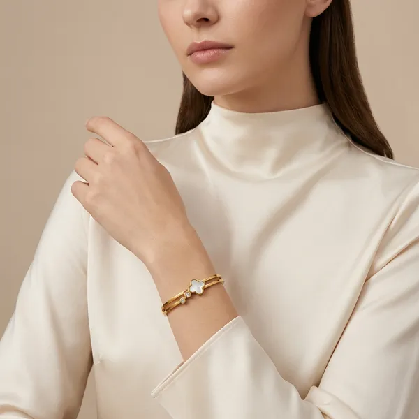 Gold_Alloy_And_Metal_Premium_Kada_For_Women_And_Girls