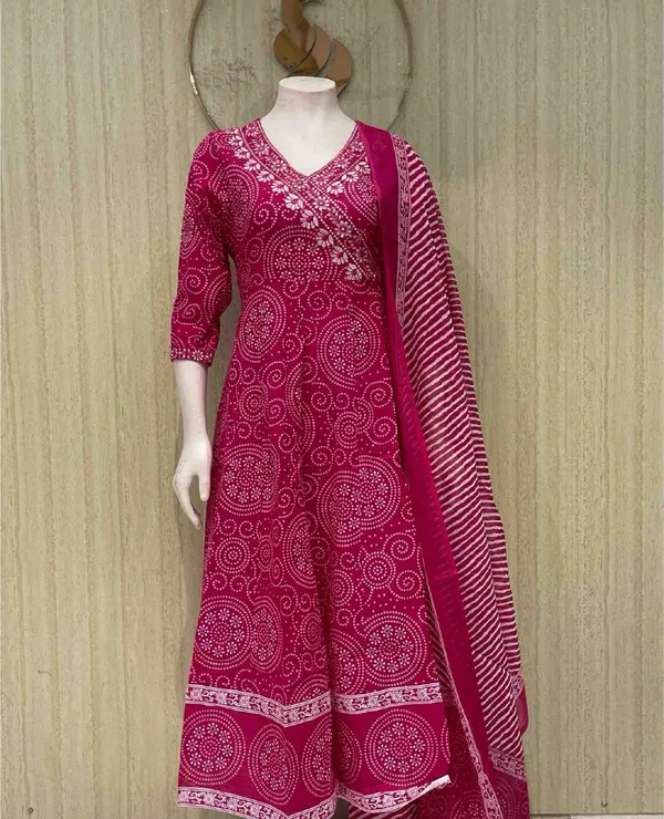 Pink_Cotton_Premium_Kurta_Set_For_Women