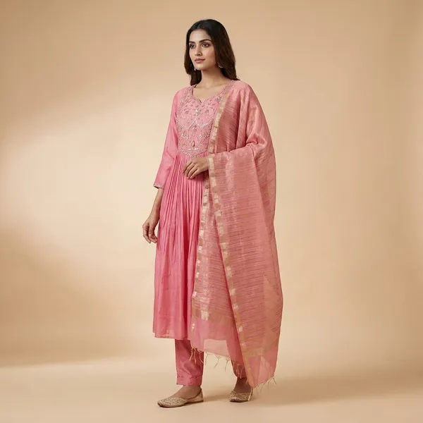 Pink_Cotton_Premium_Kurta_Set_For_Women