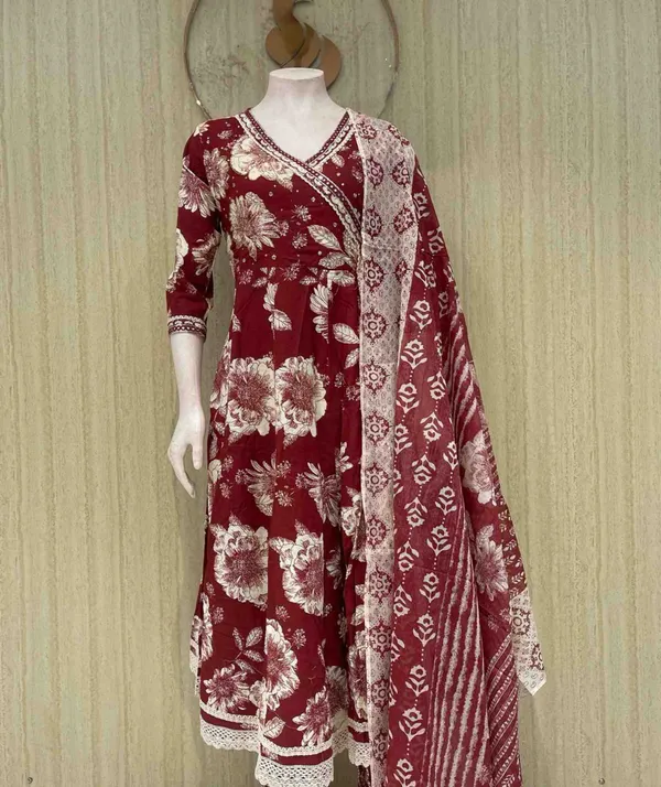 Maroon_Cotton_Premium_Kurta_Set_For_Women