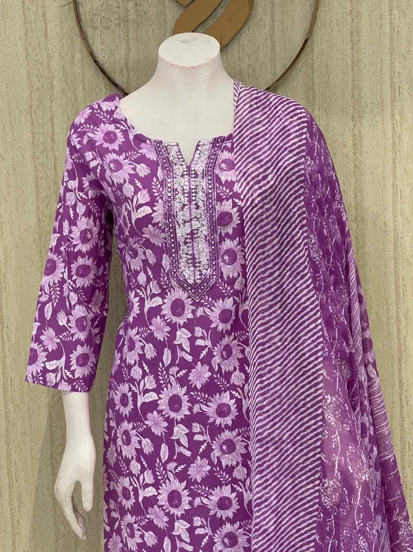 Purple_Floral_Print_Cotton_Kurta_Set_with_Dupatta_-_Three_Piece_Ethnic_Suit