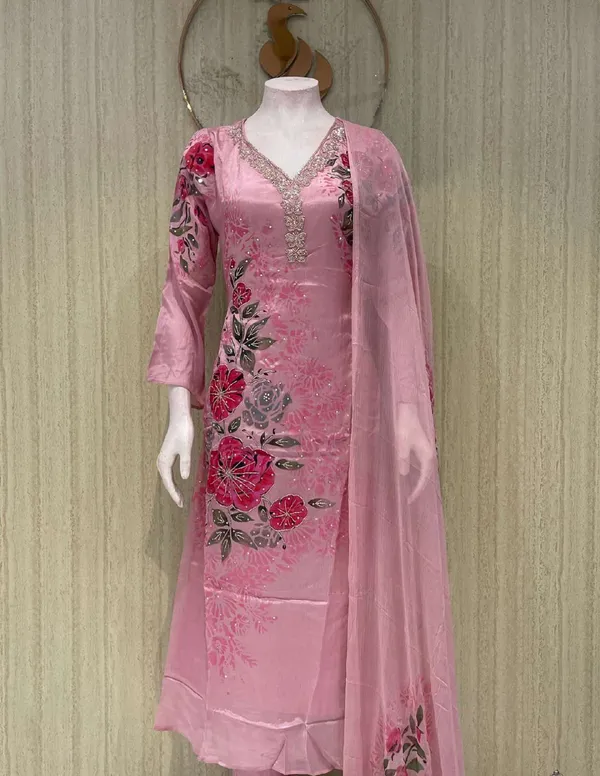 Pink_Cotton_Premium_Kurta_Set_For_Women