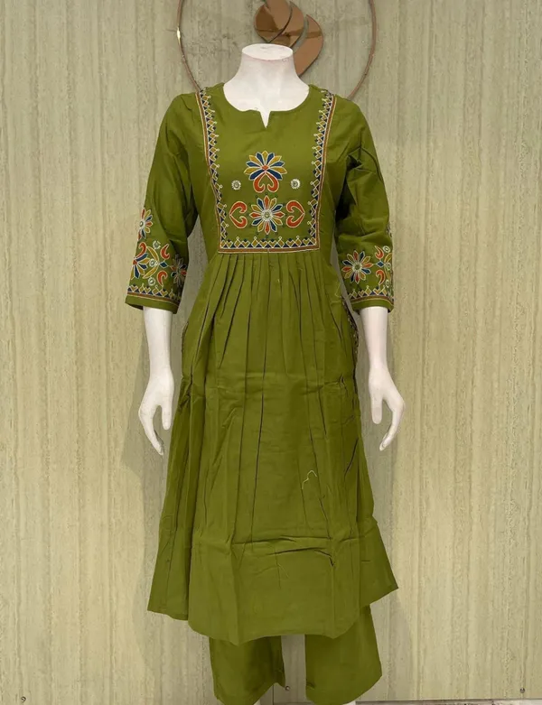 Olive_Cotton_Premium_Kurta_Set_For_Women