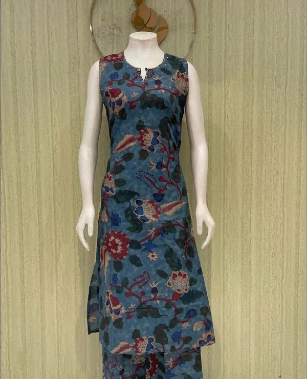 Women's_Floral_Printed_Sleeveless_Long_Dress_with_Layered_Design