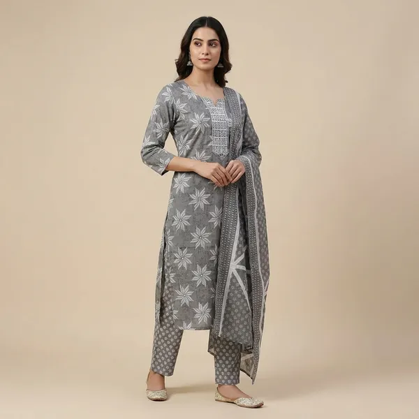 Grey_Cotton_Premium_Kurta_Set_For_Women