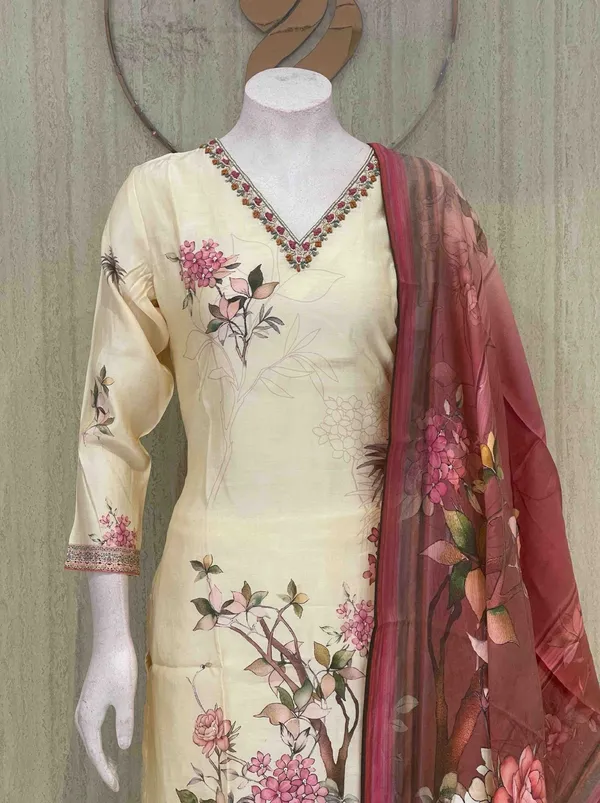 Cream_Cotton_Premium_Kurta_Set_For_Women