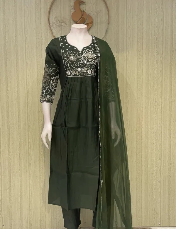 Dark_Cotton_Premium_Kurta_Set_For_Women