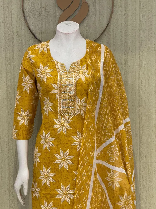 Mustard_Cotton_Premium_Kurta_Set_For_Women