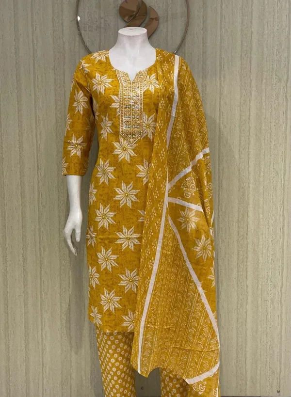 Mustard_Cotton_Premium_Kurta_Set_For_Women