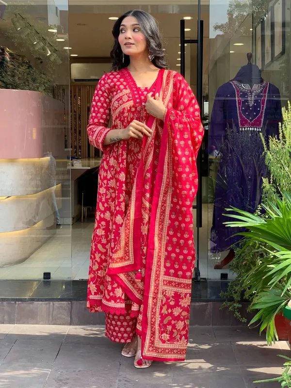 Radiant_Crimson_Floral_Pure_Cotton_Suit_Set