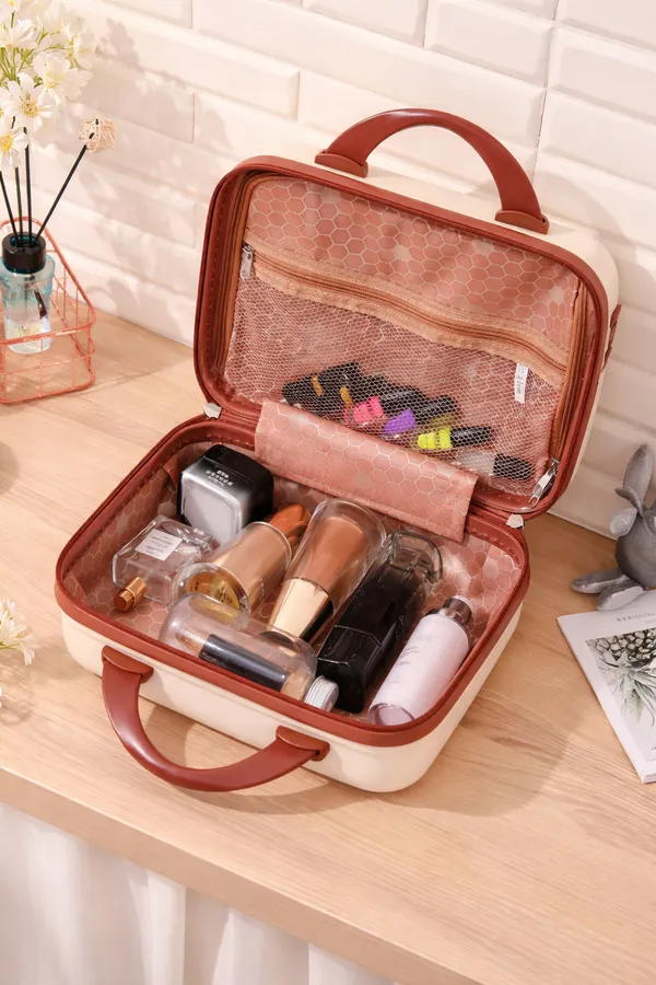 Mini_Suitcase_With_Hard_Case