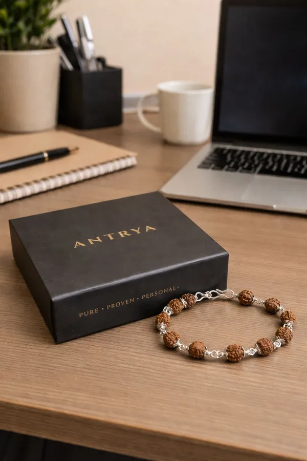 Rudraksha_Silver_Cap_Energy_Bracelet
