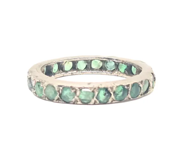 Green_Emerald_&_Silver_Ring_For_Women