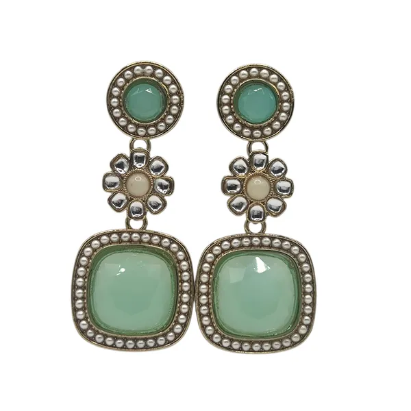 Light_Green_Quartz_&_Kundan_Earrings_For_Women