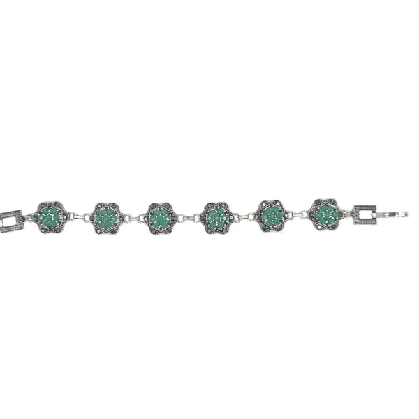 Green_Quartz_&_Brass_Bracelet_For_Women