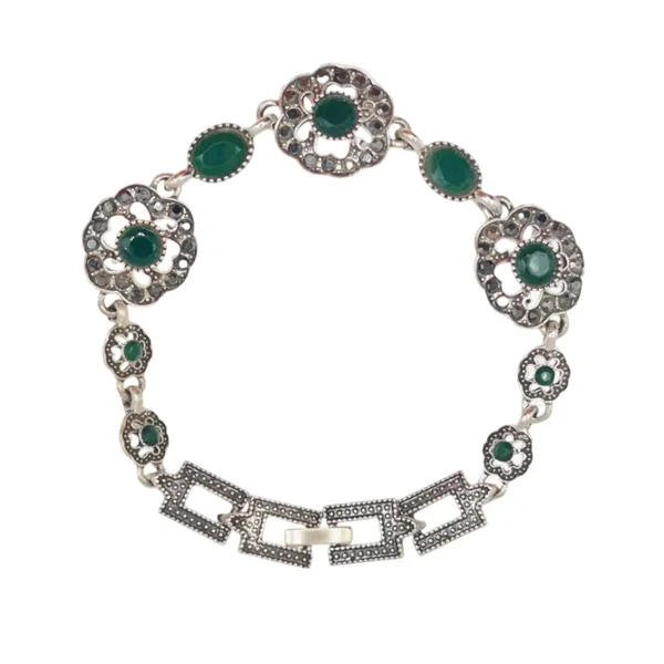 Green_Quartz_&_Brass_Bracelet_For_Women