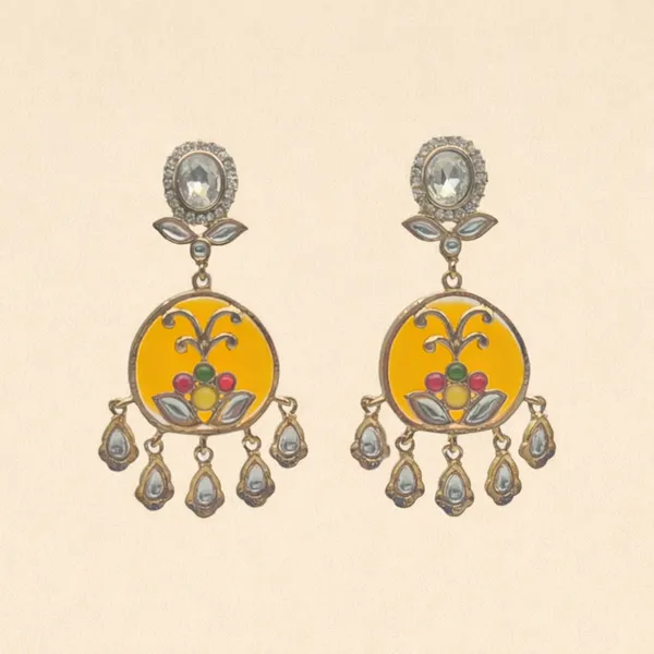 Quartz_In_Art_Deco_Design_In_Kundan_(2_Yellow_/_3_Green)