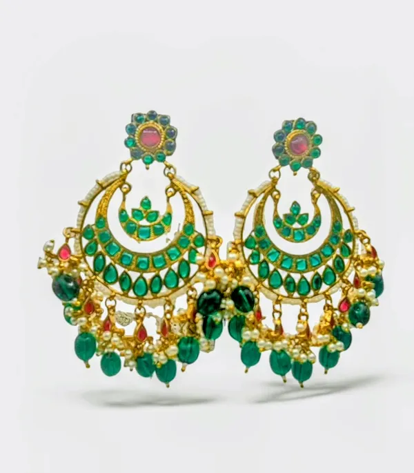 Green_Chandbali_With_Green_Beads