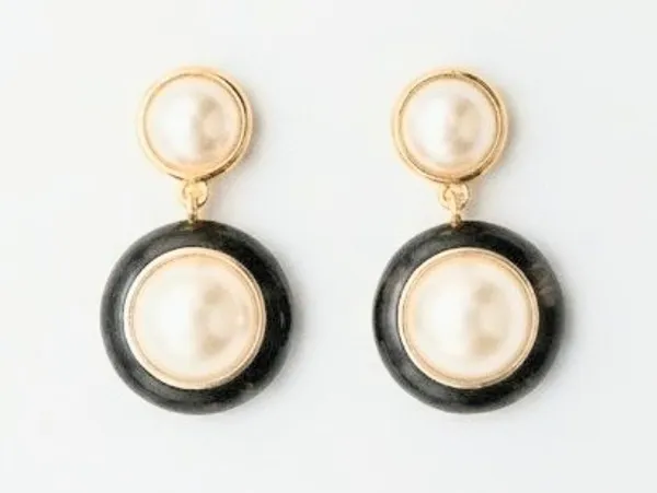 Enameled_Pearl_Danglers