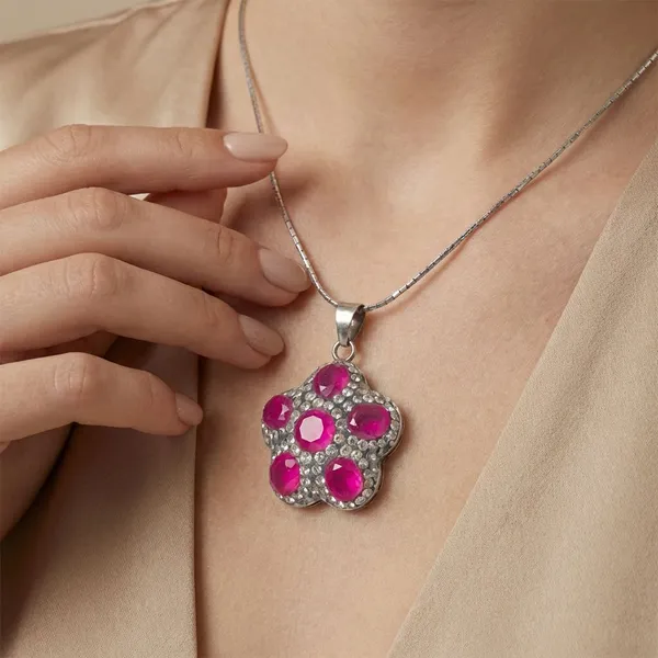 Red_And_White_Ruby_&_Silver_Necklace_For_Women