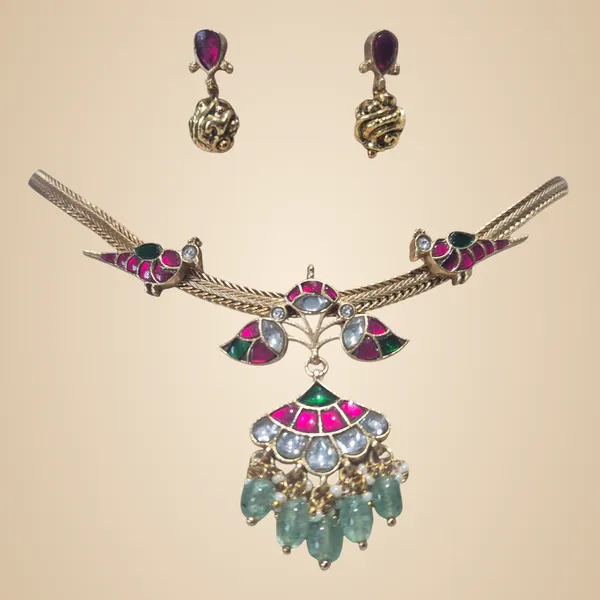 Pink_And_Green_Kundan_&_Jade_Necklace_For_Women